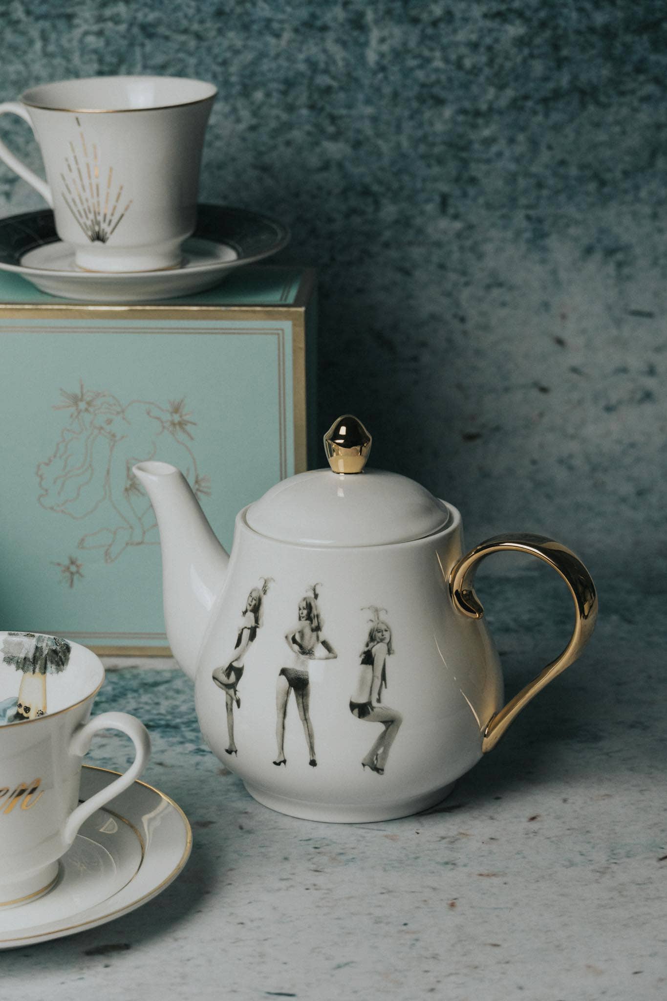 Burlesque Lady Teapot