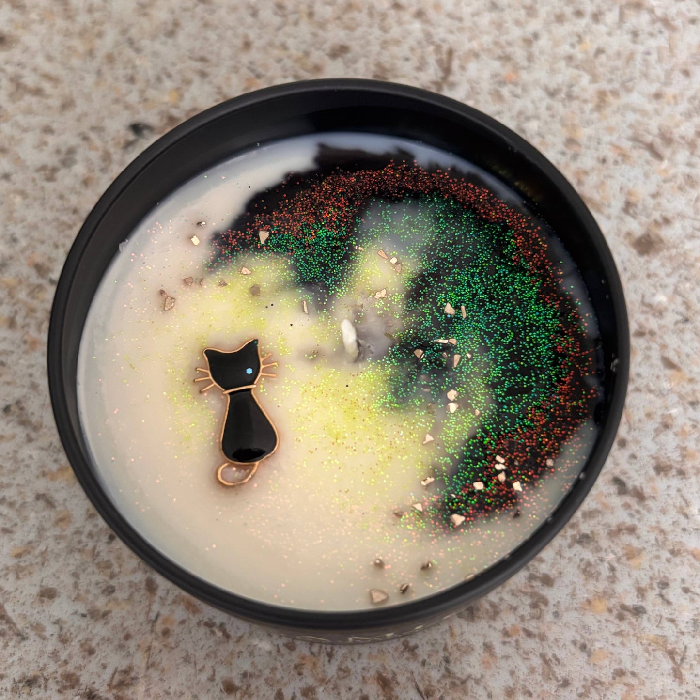 Familiar Soy Candle | Wild Grass & Patchouli