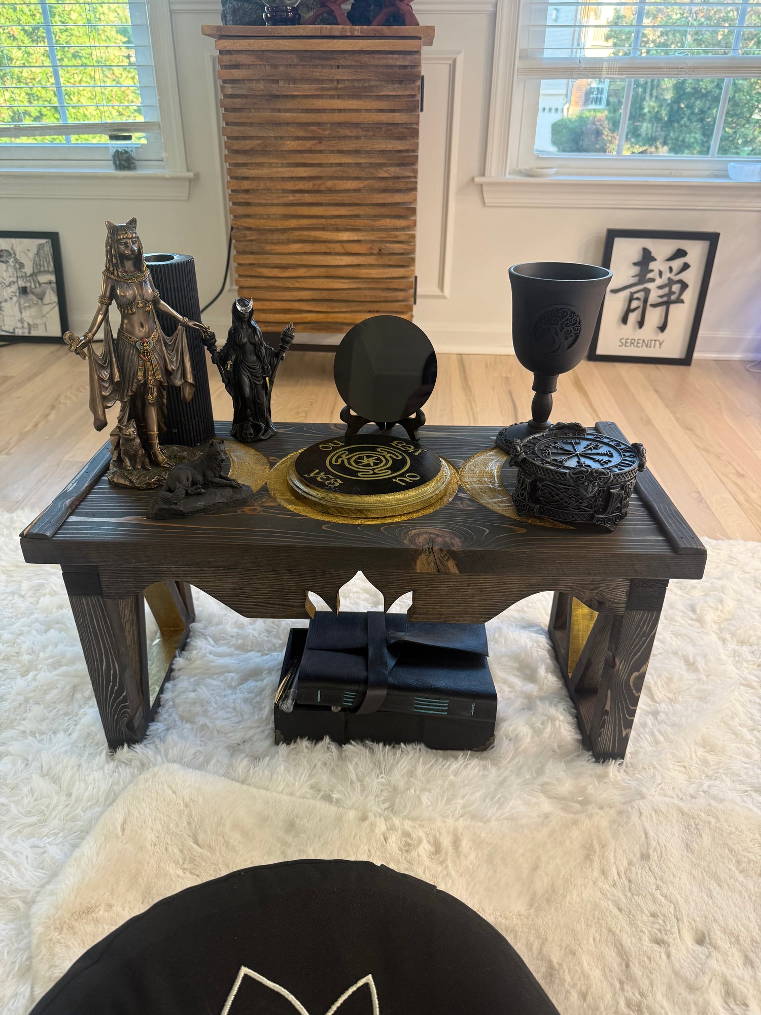 Altar & Ritual (Sacred Spaces & Spells)