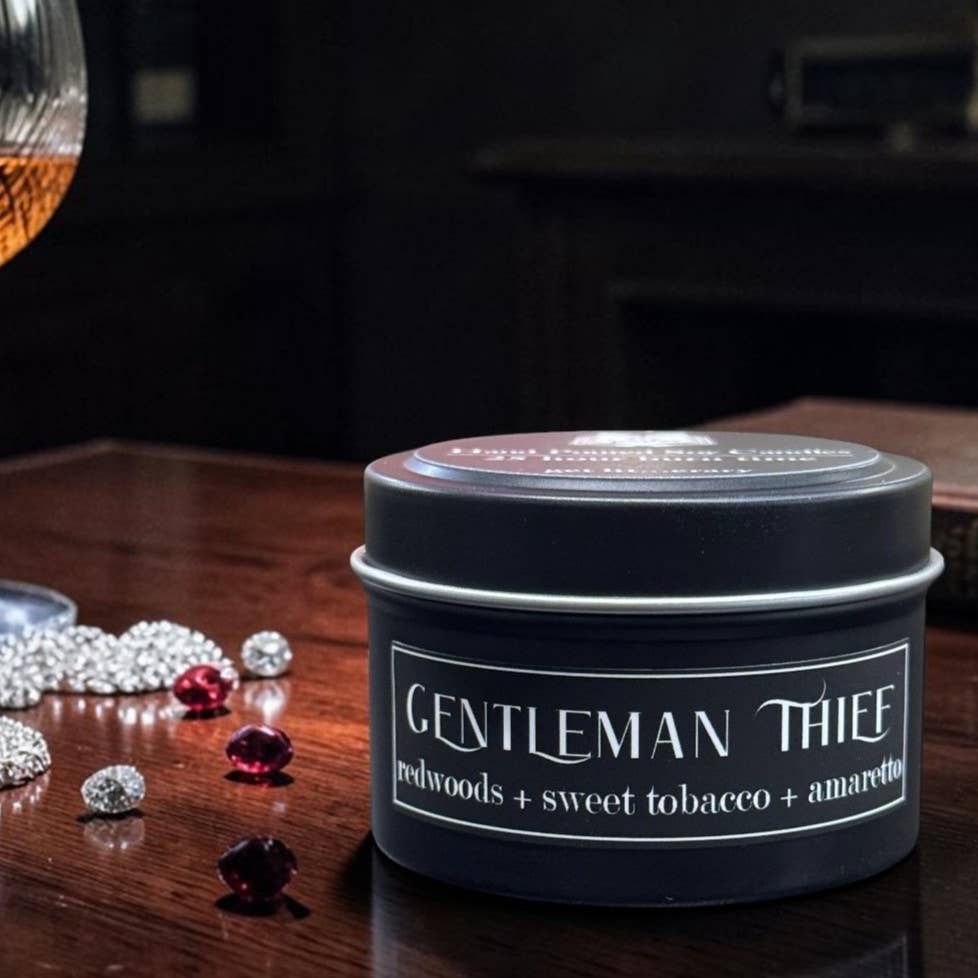 Gentleman Thief 4oz Candle- Redwood + Tobacco + Amaretto