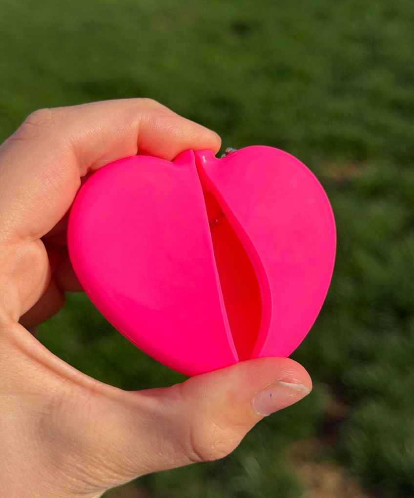 Rubber Heart Coin Purse - Cunt