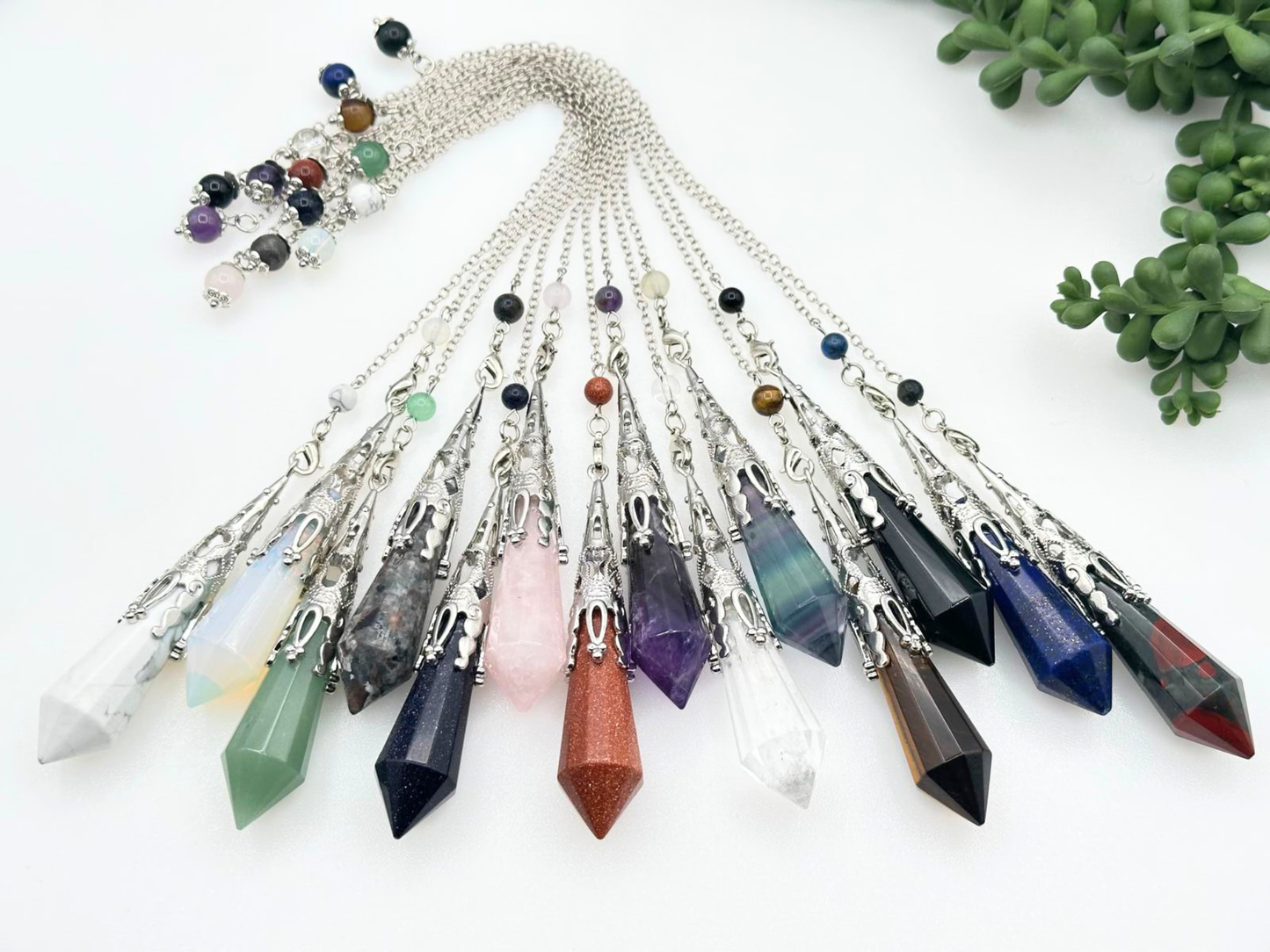 African Bloodstone Gemstone Art Deco Silver Color Pendulum