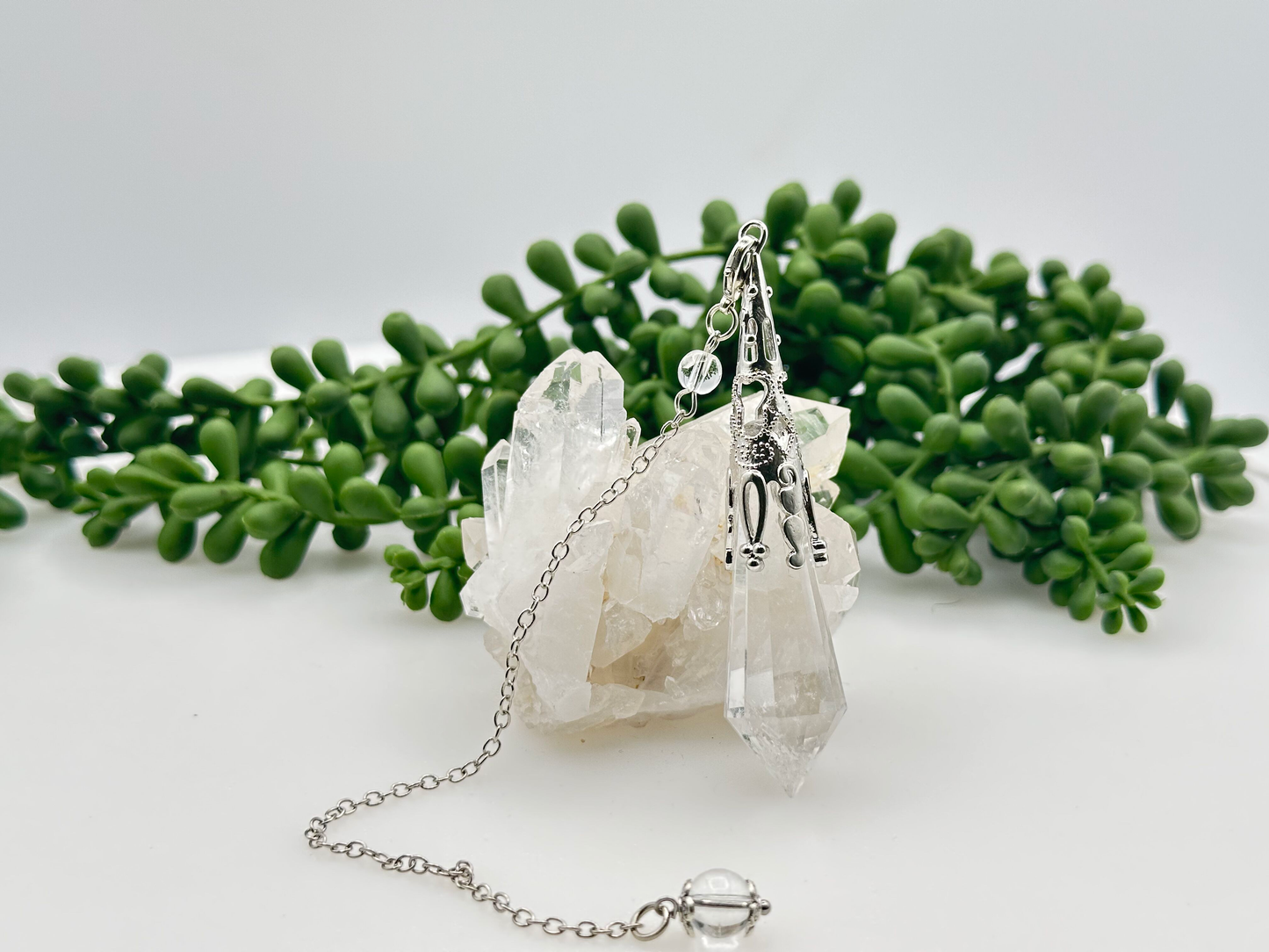 Clear Quartz Gemstone Art Deco Silver Color Pendulum