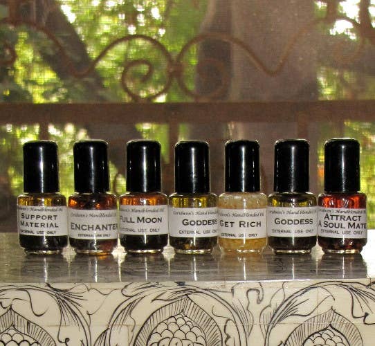 Cherubim Oil – Angel-like Heavenly Beings