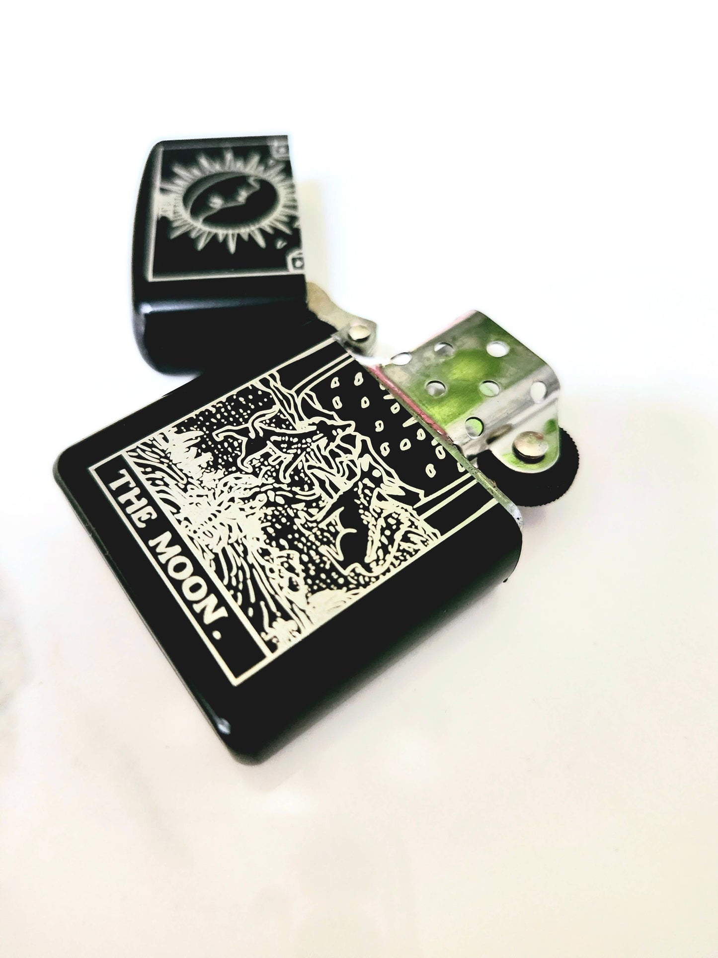 The Moon Tarot Engraved Flip Top Metal Windproof Lighter