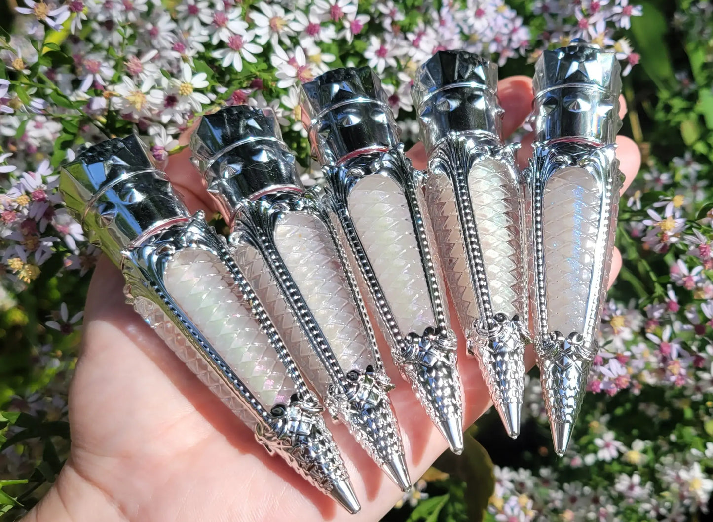 Wraith Lip Gloss | peppermint | iridescent blue |