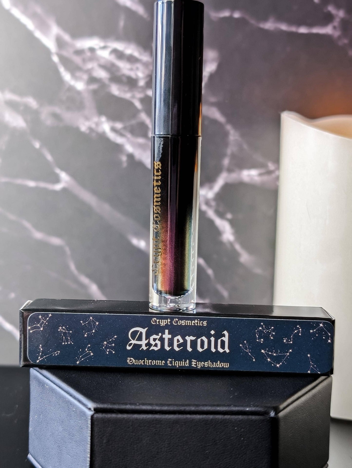 ASTEROID - Duochrome liquid eyeshadow
