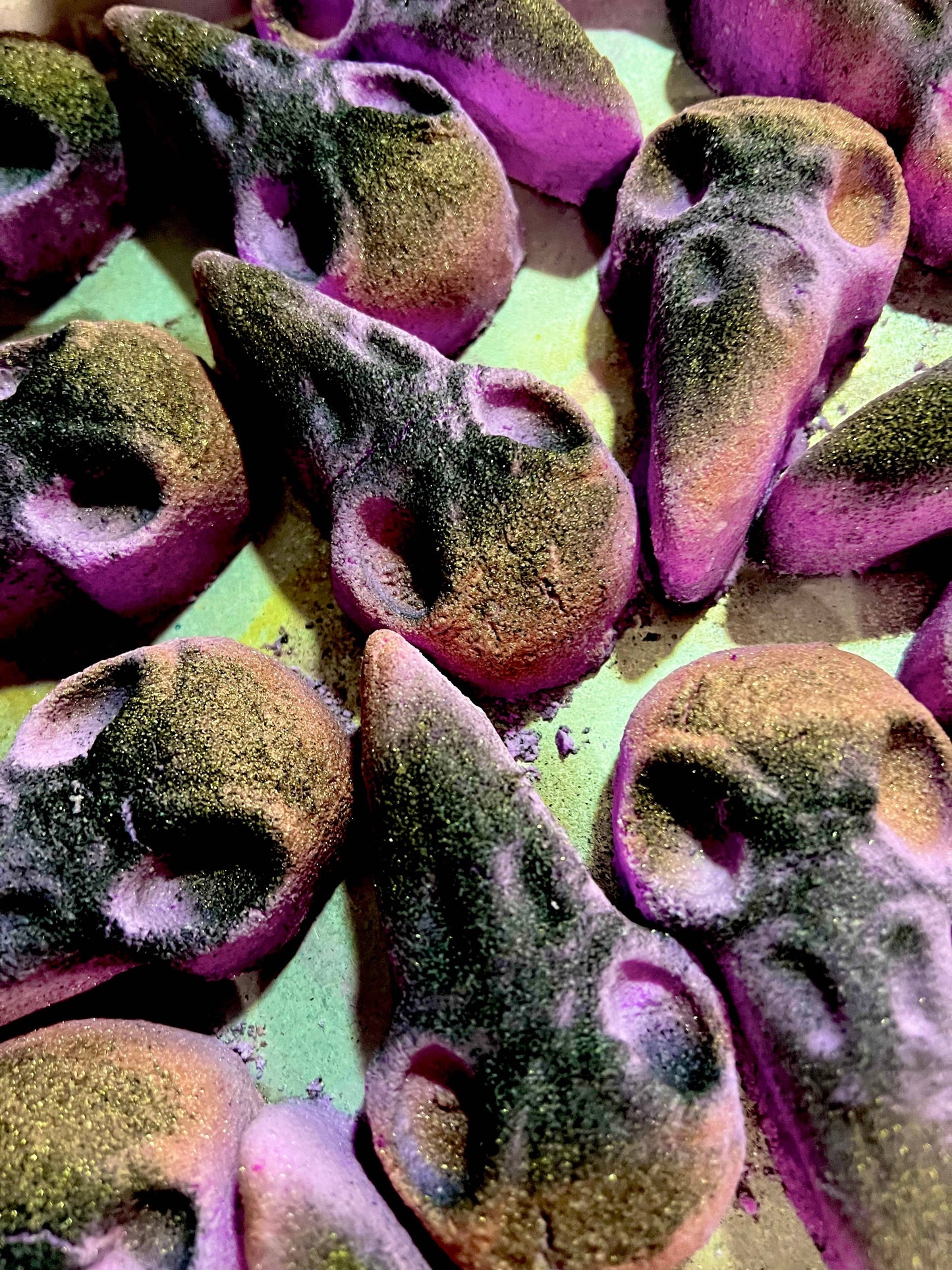 The Raven Bath Bomb