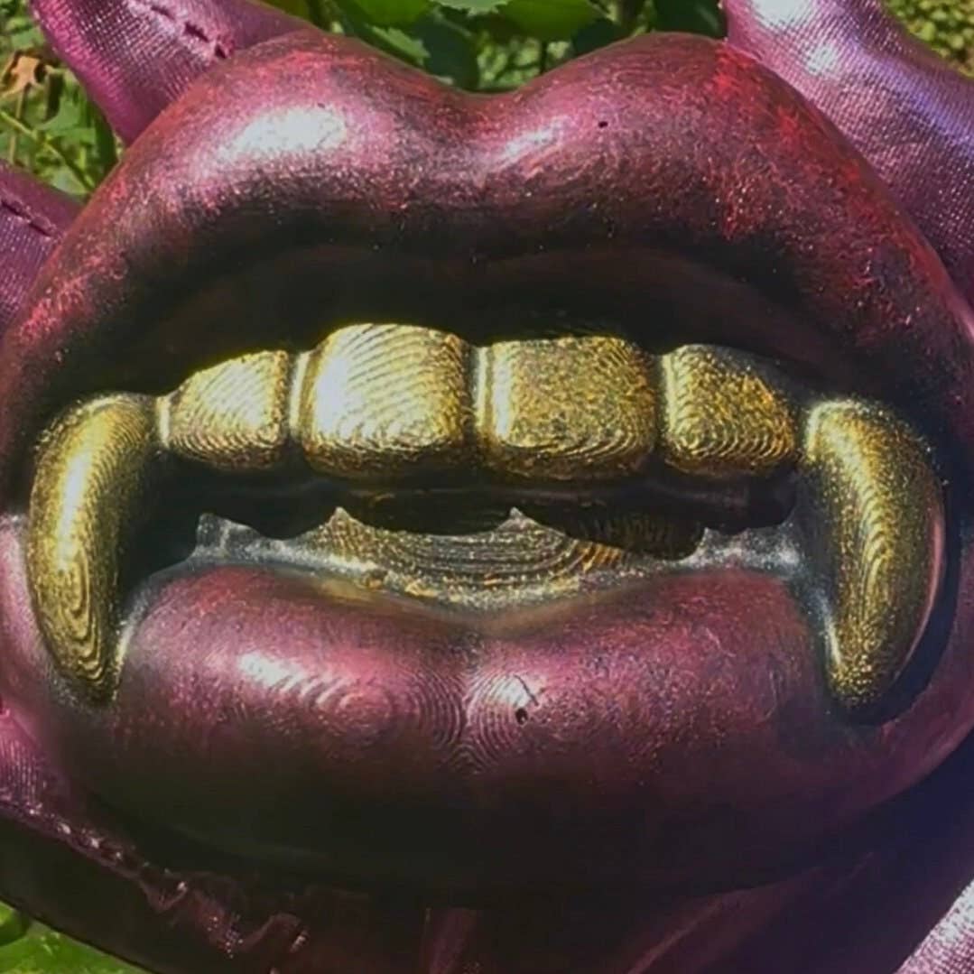 Vampire Kisses Wax Melt
