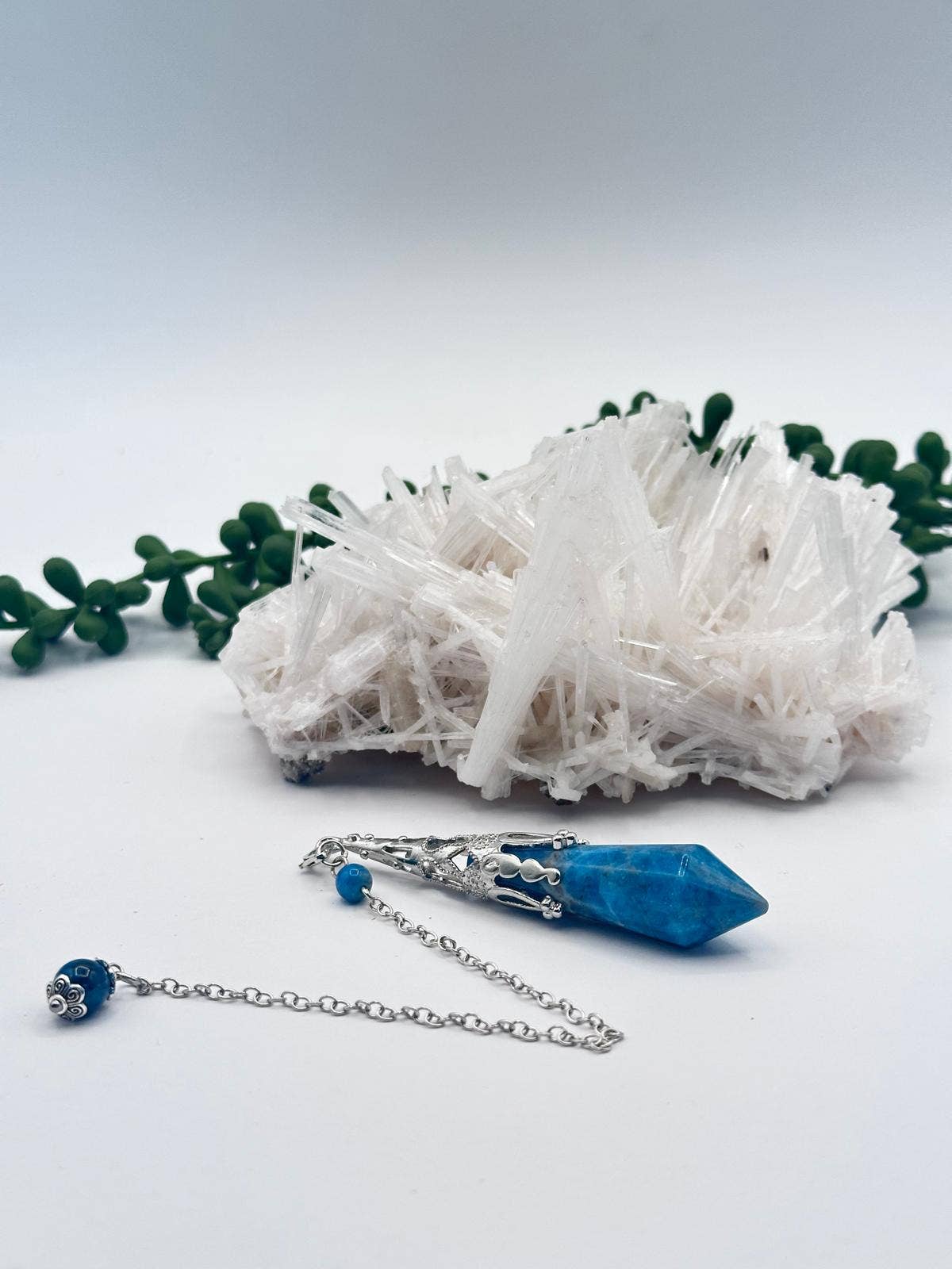 Blue Apatite Gemstone Art Deco Silver Color Pendulum