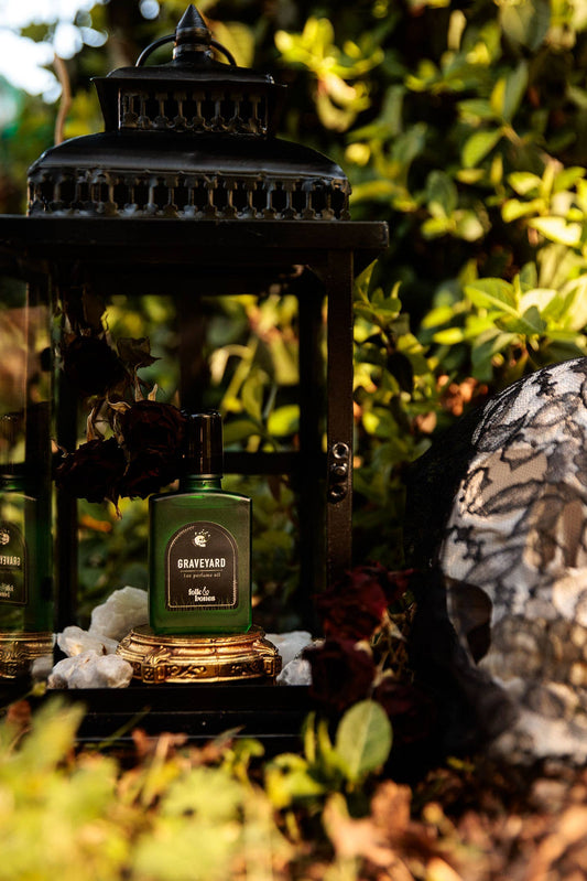 Graveyard - 1 oz Sandalwood Moss Perfume Oil