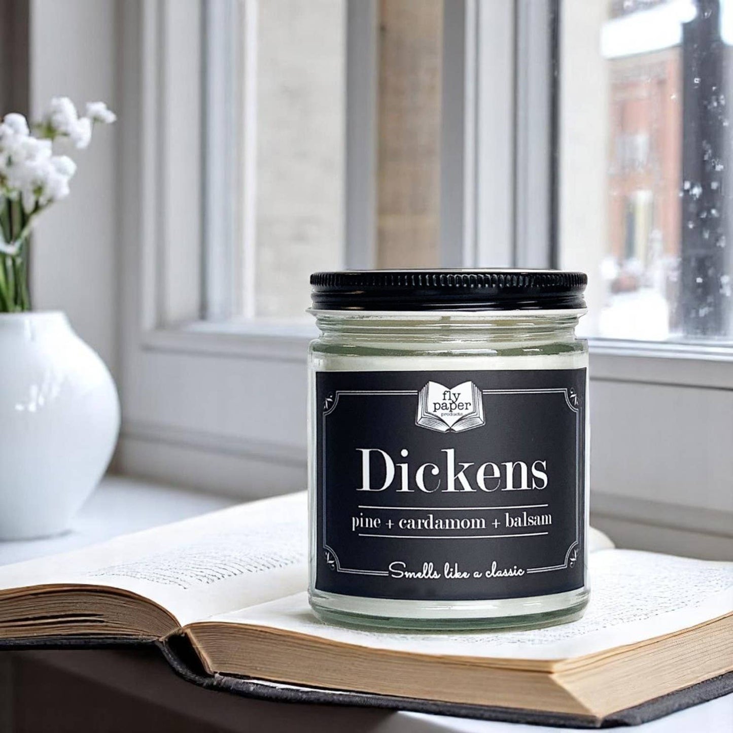 Dickens 9oz Candle Pine + Cardamom + Balsam