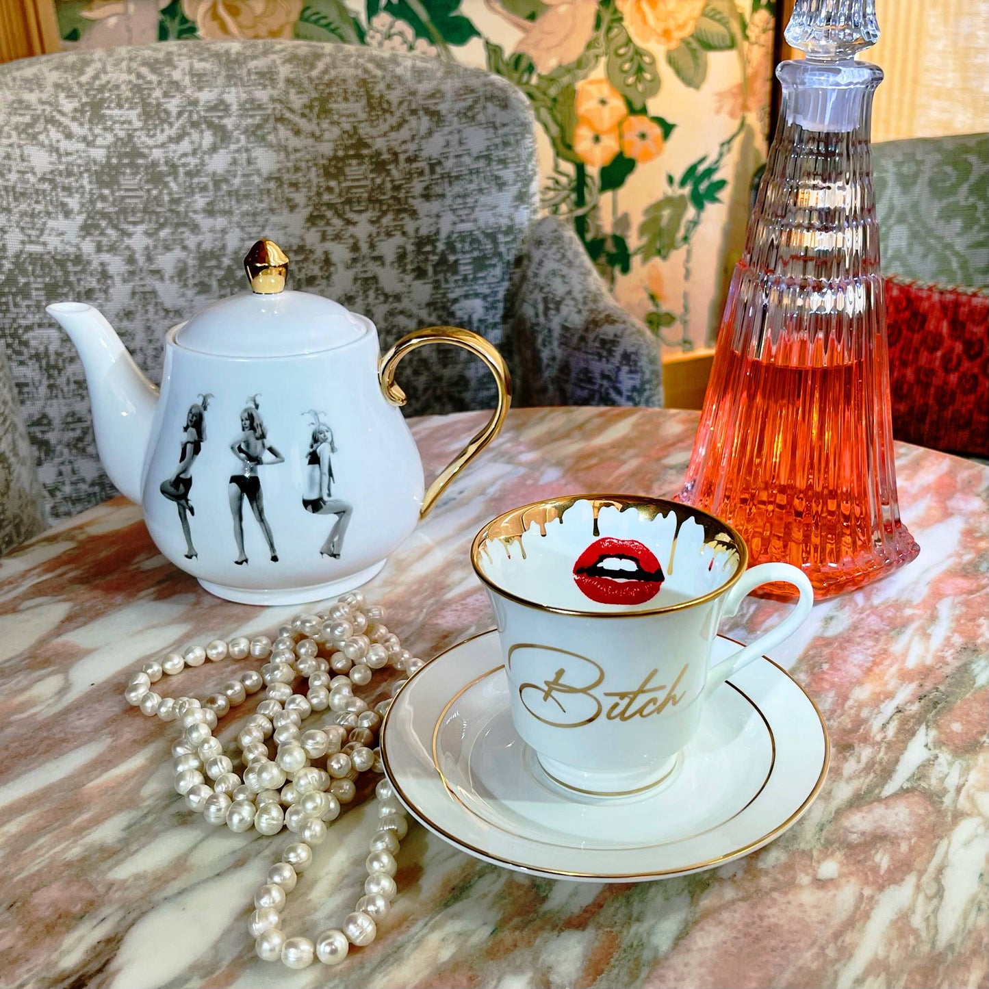Burlesque Lady Teapot