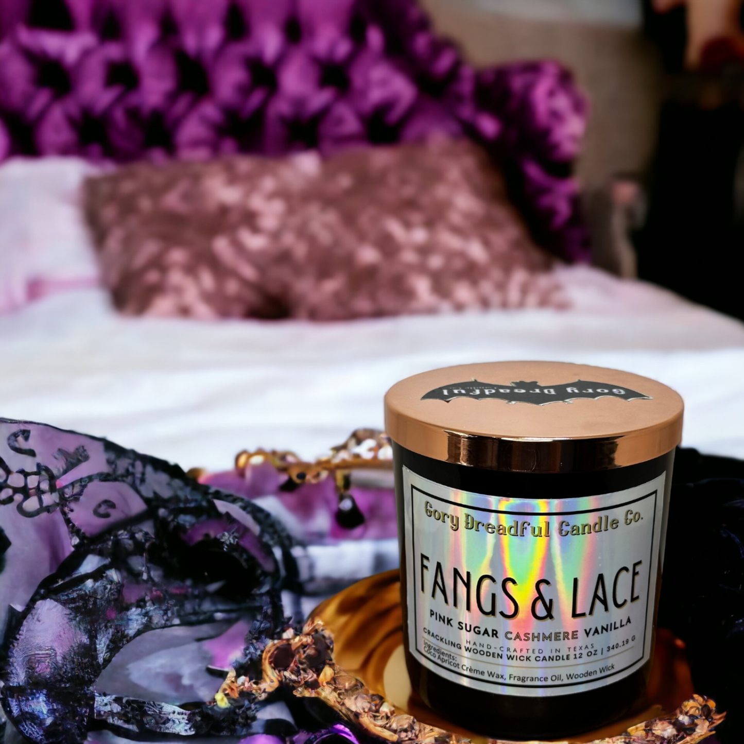 Fangs & Lace Crackling Wooden Wick Candle: Cashmere Pink Sugar Scent