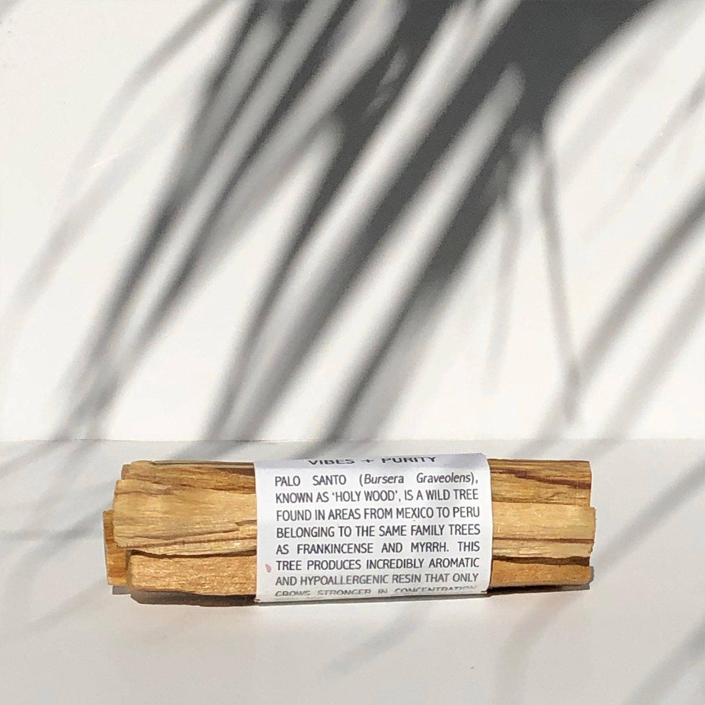 Sustainable Palo Santo Smudge Bundle - Eco-Friendly Cleansing with Rich Aroma for Space Purification