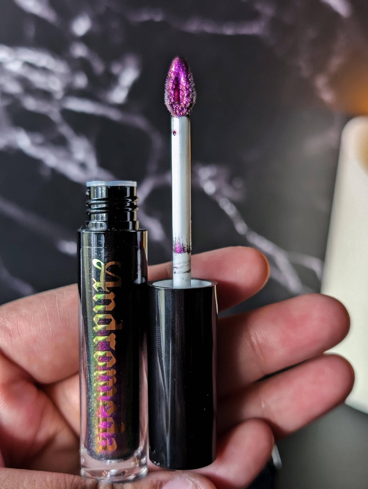 ANDROMEDA - Duochrome liquid eyeshadow