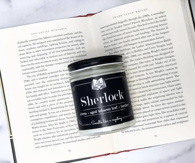 Sherlock 9oz Glass Candle Citrus + Tobacco Leaf + Leather